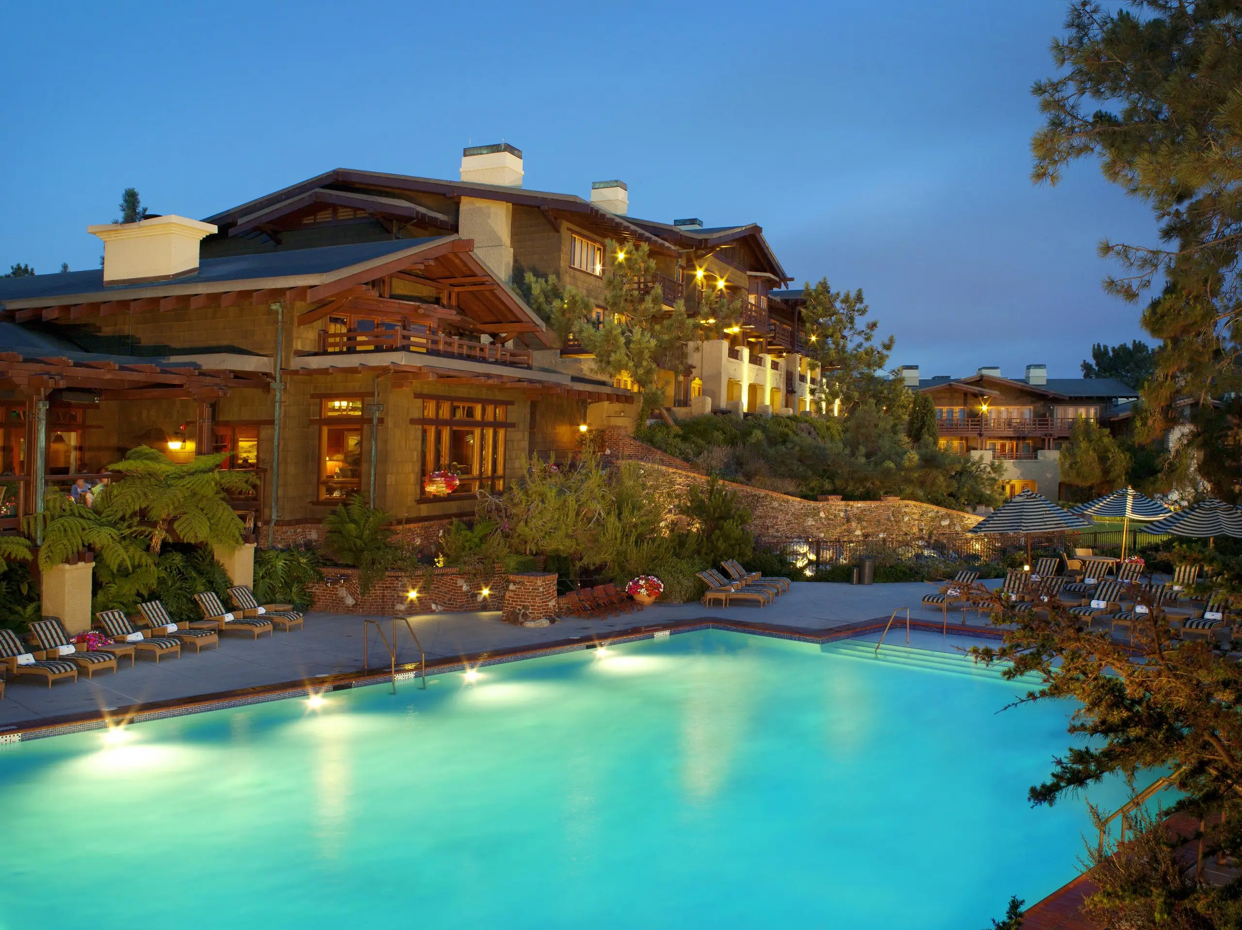 The Lodge at Torrey Pines overlooking the pool