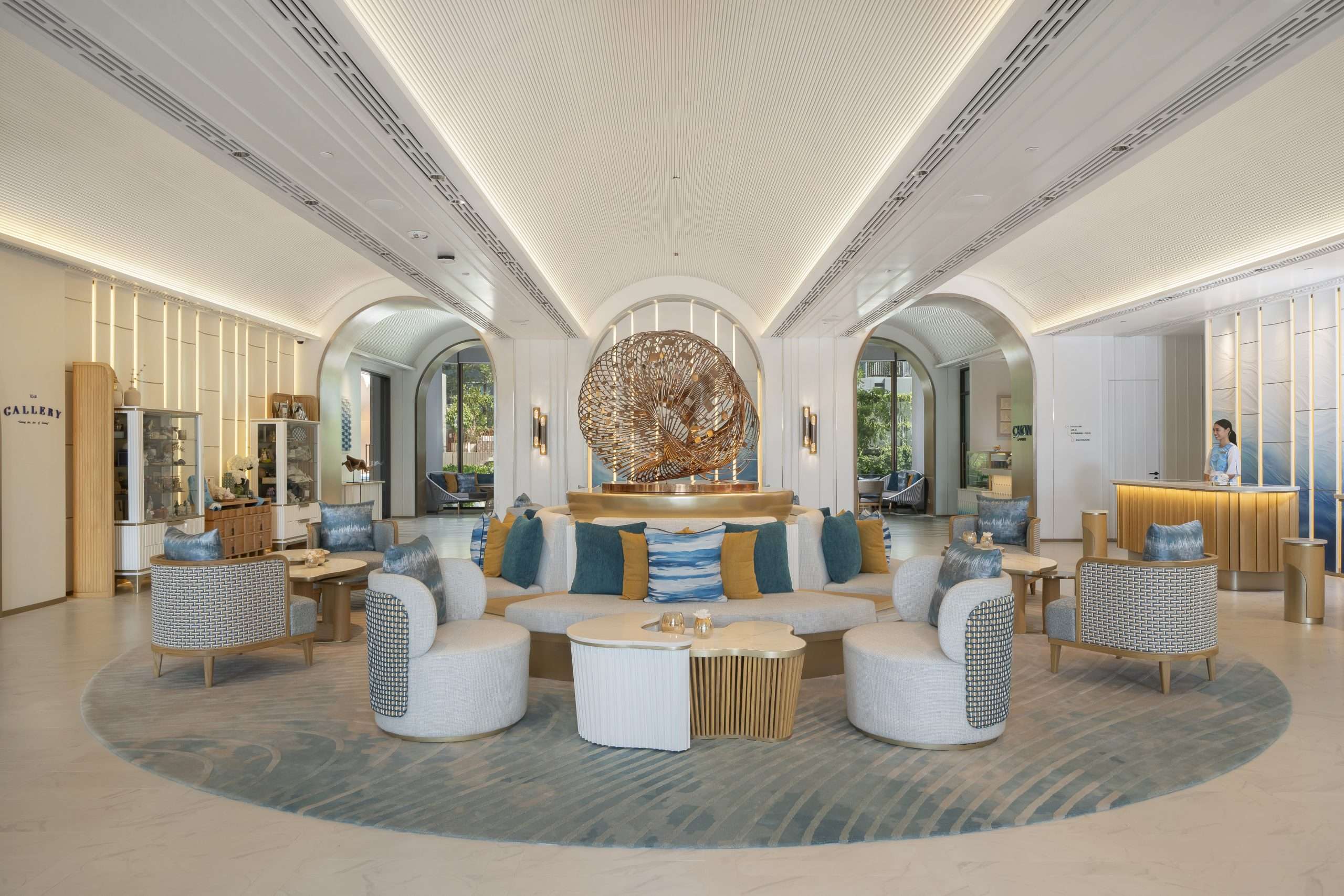 Melia Pattaya Hotel lobby